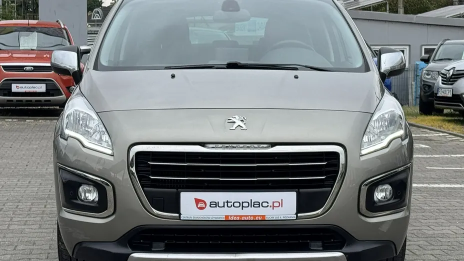 PEUGEOT 3008 -