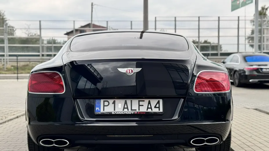 BENTLEY Continental -