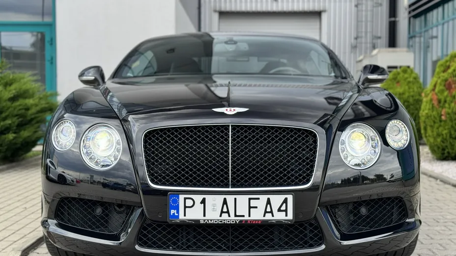 BENTLEY Continental -