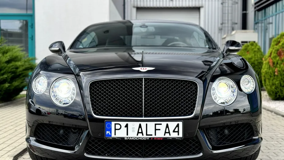 BENTLEY Continental -