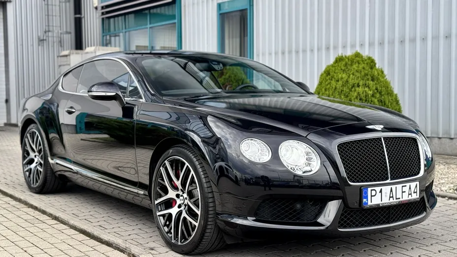 BENTLEY Continental -