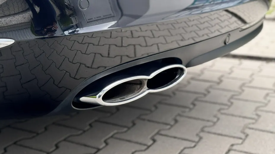 BENTLEY Continental -