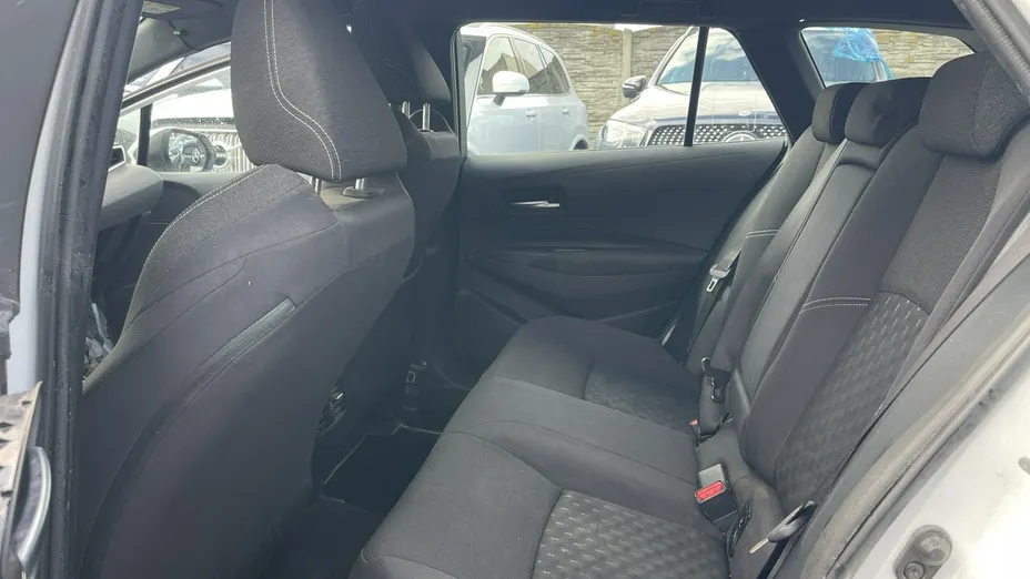 TOYOTA Corolla -