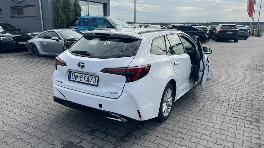 TOYOTA Corolla -