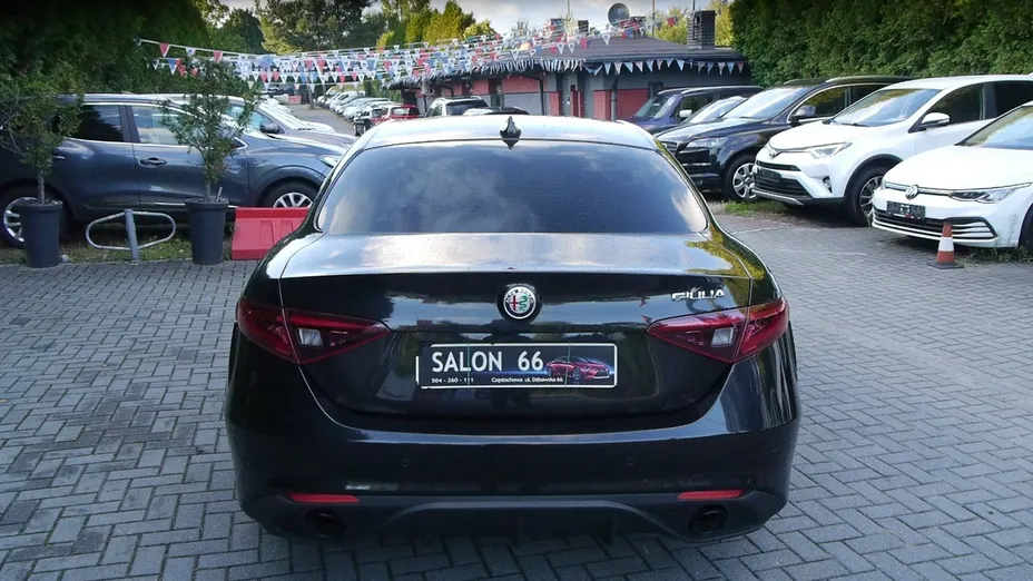 ALFA ROMEO Giulia -