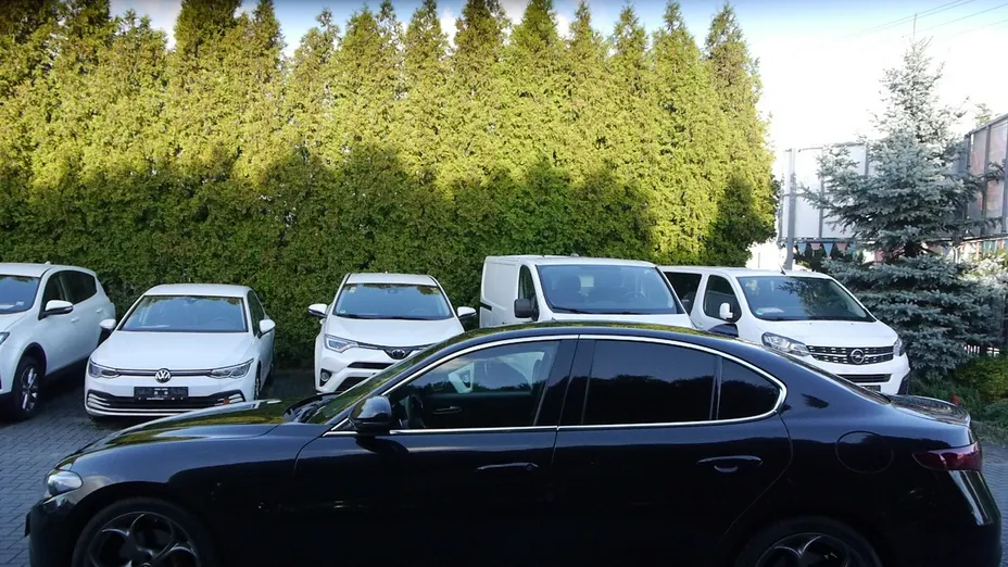 ALFA ROMEO Giulia -
