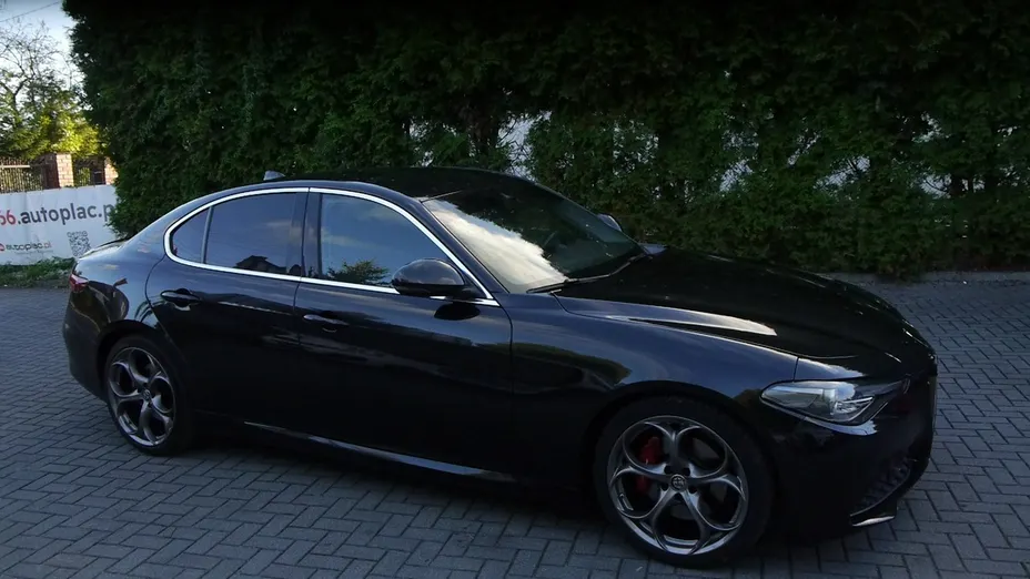 ALFA ROMEO Giulia -