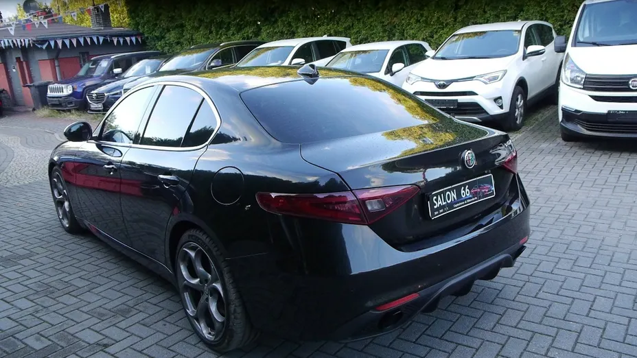 ALFA ROMEO Giulia -
