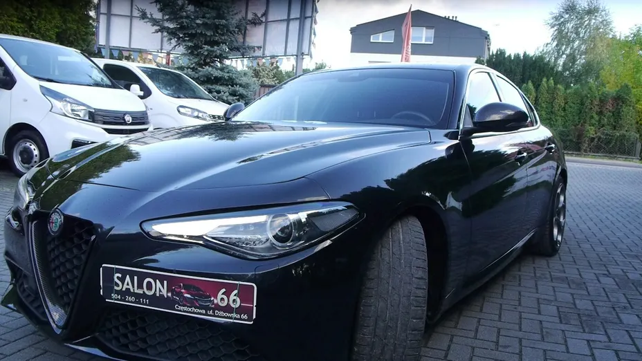 ALFA ROMEO Giulia -