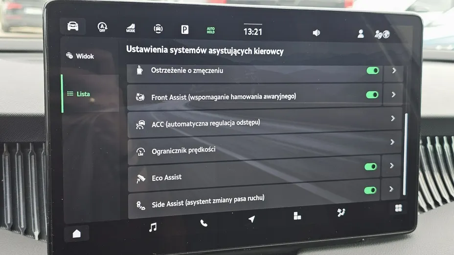 SKODA Superb -