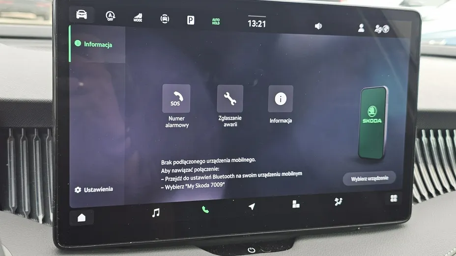 SKODA Superb -