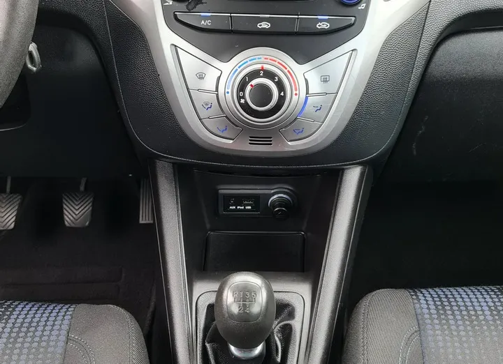 HYUNDAI ix20 -