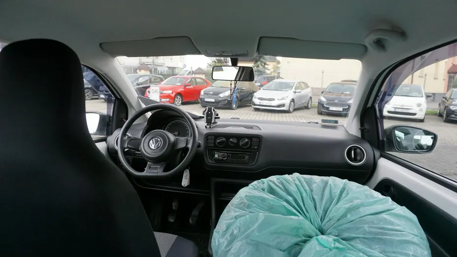 VOLKSWAGEN up! -