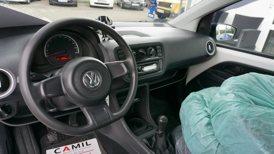 VOLKSWAGEN up! -