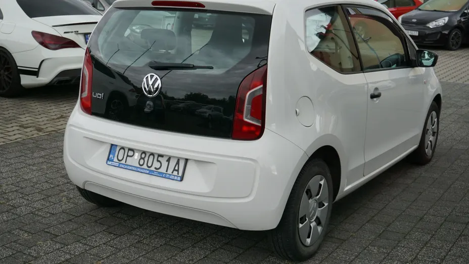 VOLKSWAGEN up! -