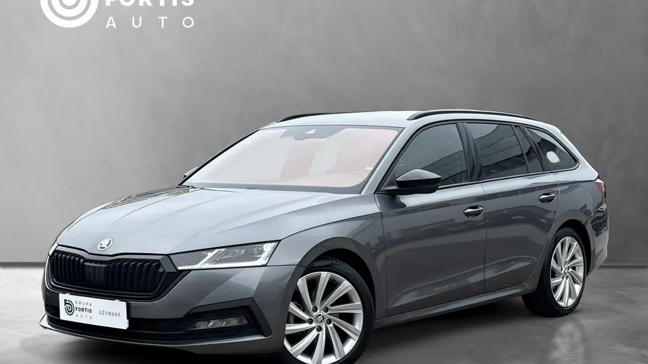SKODA Octavia -