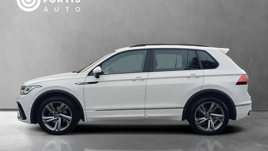 VOLKSWAGEN Tiguan -