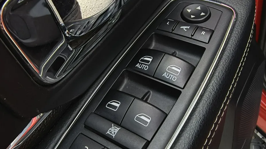 DODGE RAM -