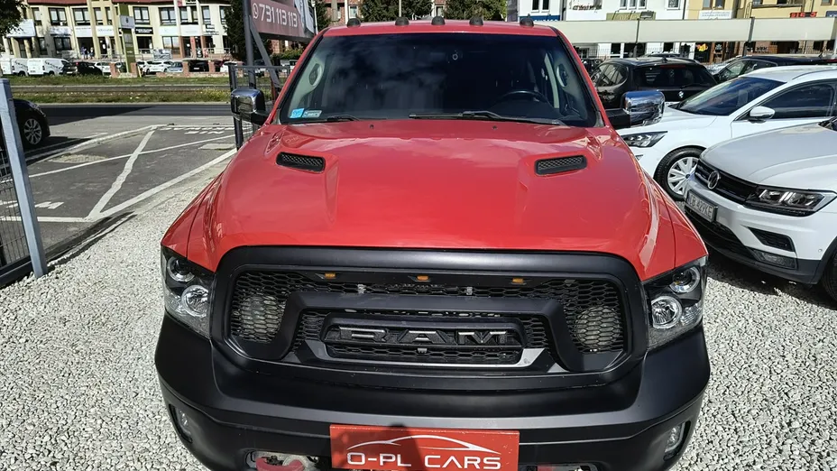 DODGE RAM -