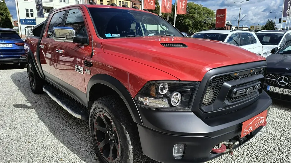 DODGE RAM -