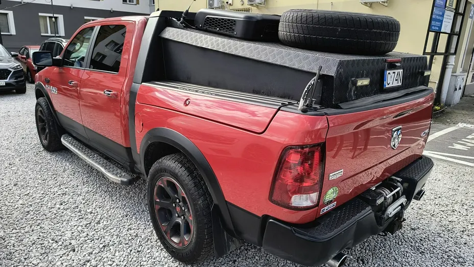 DODGE RAM -