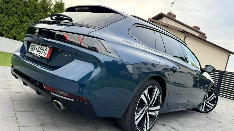 PEUGEOT 508 -