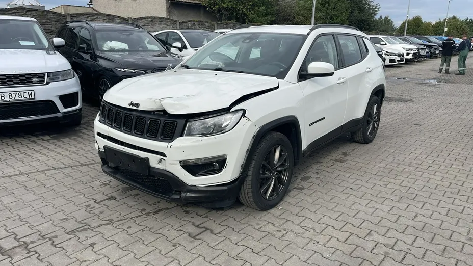 JEEP Compass -