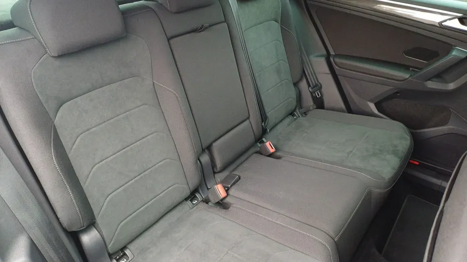 VOLKSWAGEN Tiguan -