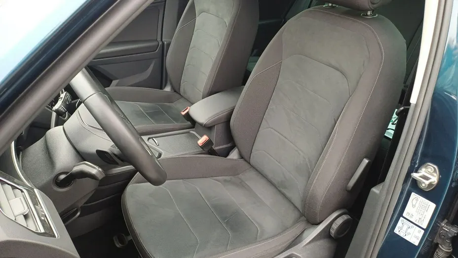 VOLKSWAGEN Tiguan -