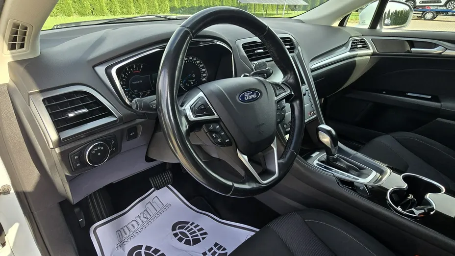 FORD Mondeo -