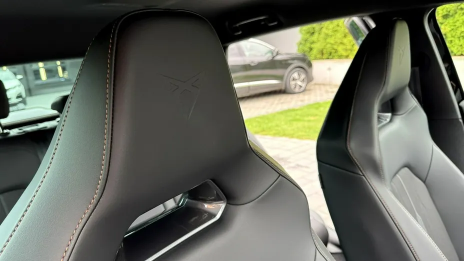 CUPRA Leon -