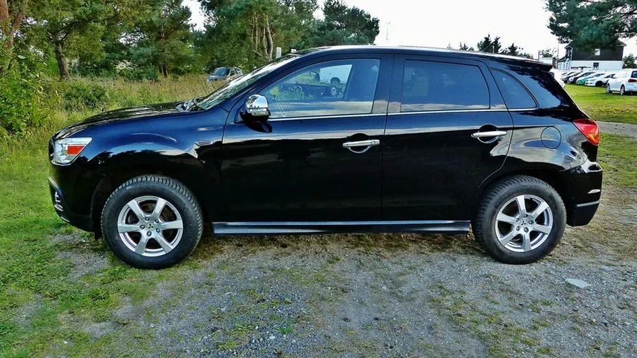 MITSUBISHI ASX -