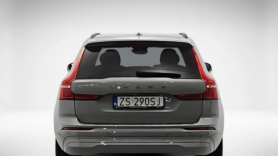 VOLVO XC60 -