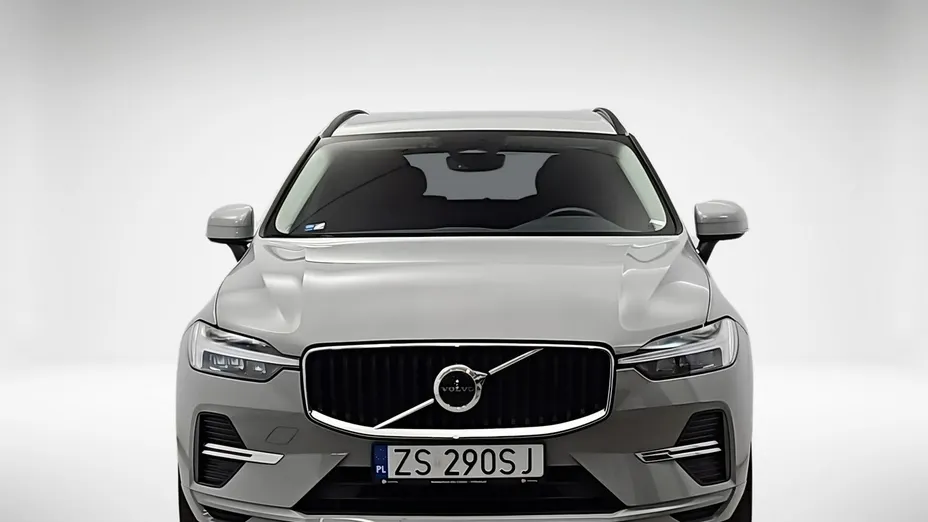 VOLVO XC60 -