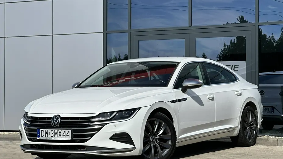 VOLKSWAGEN Arteon -