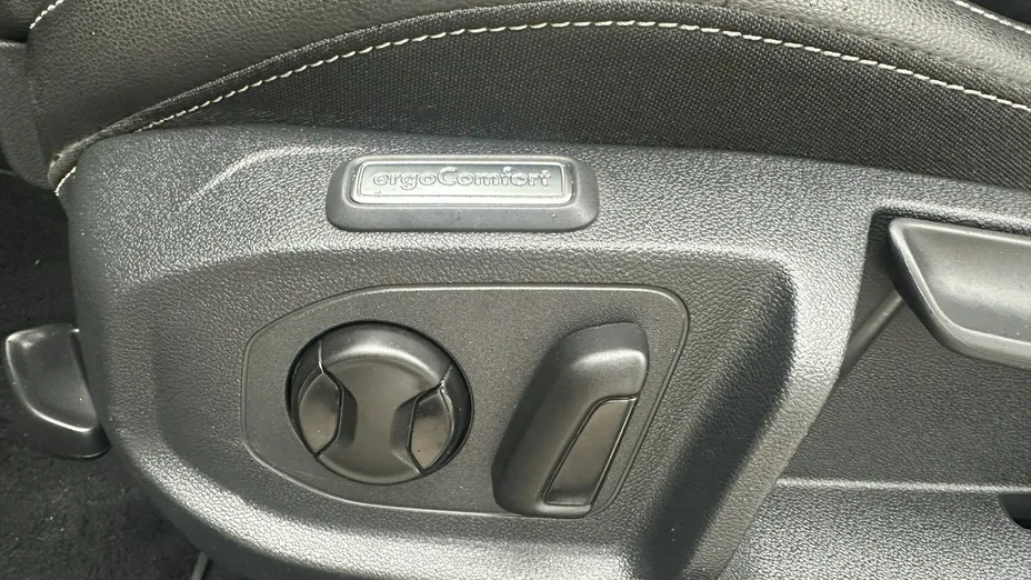 VOLKSWAGEN Arteon -