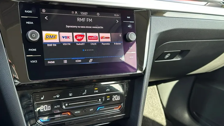 VOLKSWAGEN Arteon -
