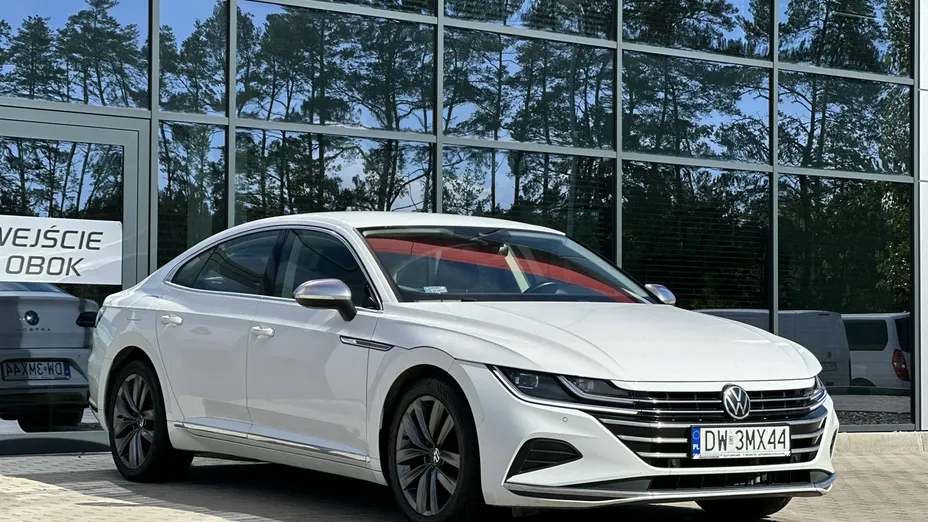 VOLKSWAGEN Arteon -