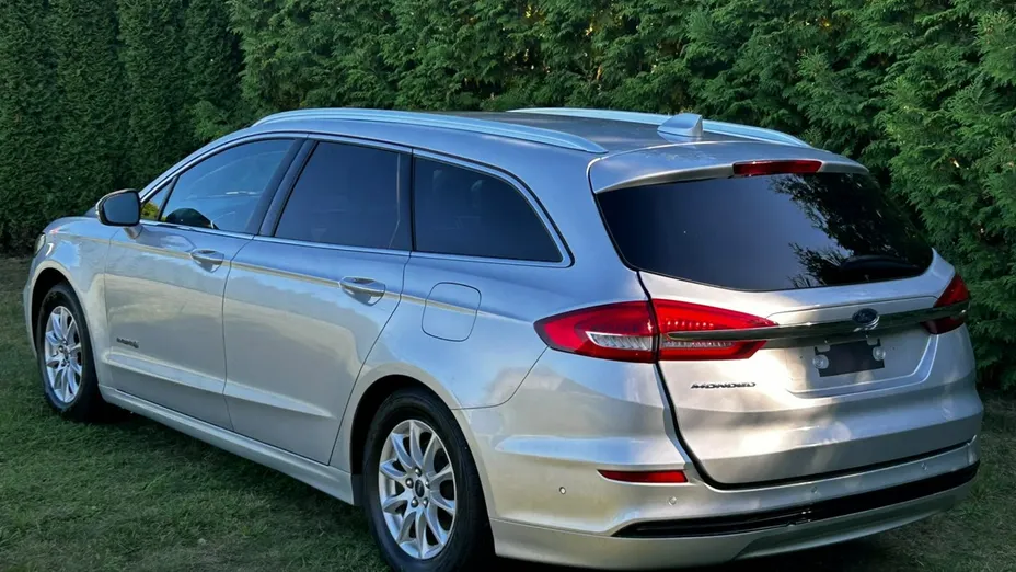 FORD Mondeo -