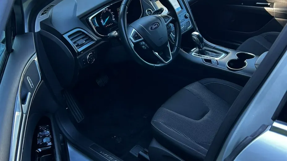 FORD Mondeo -