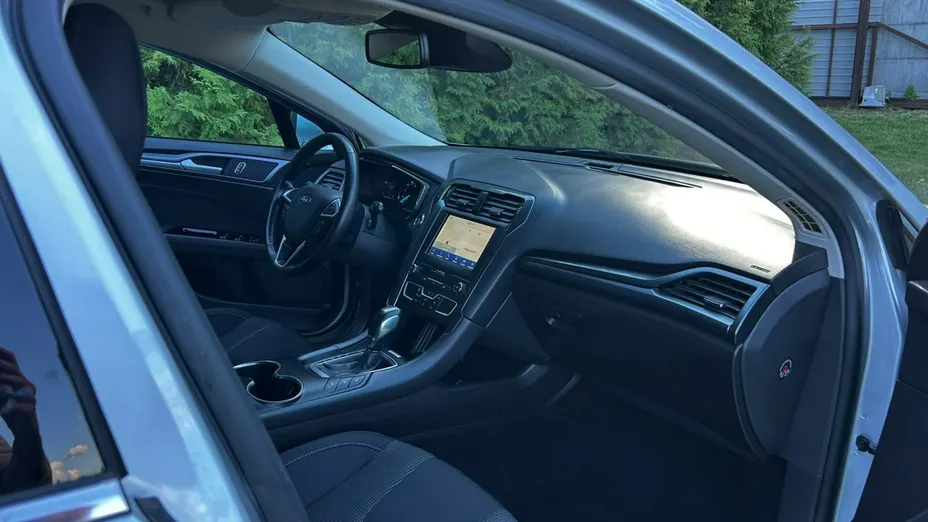 FORD Mondeo -