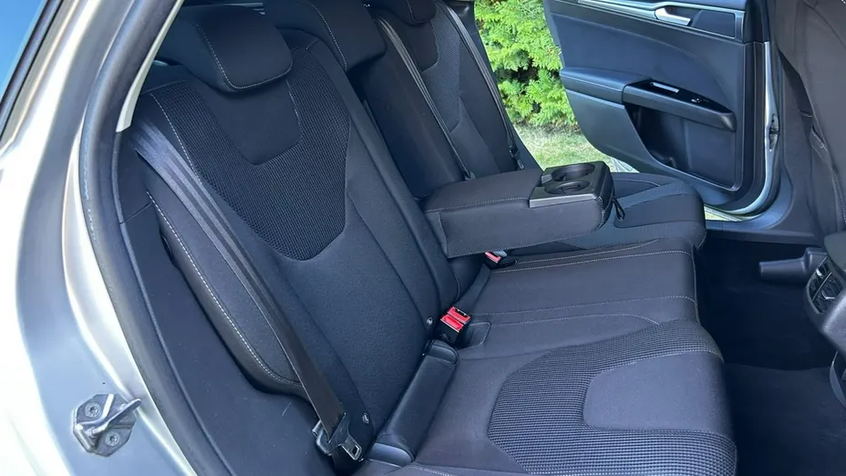 FORD Mondeo -