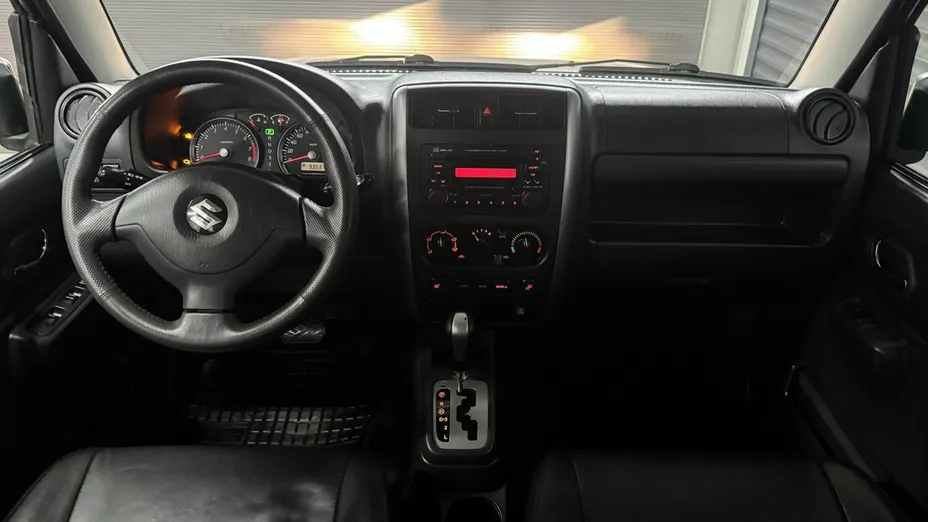 SUZUKI Jimny -