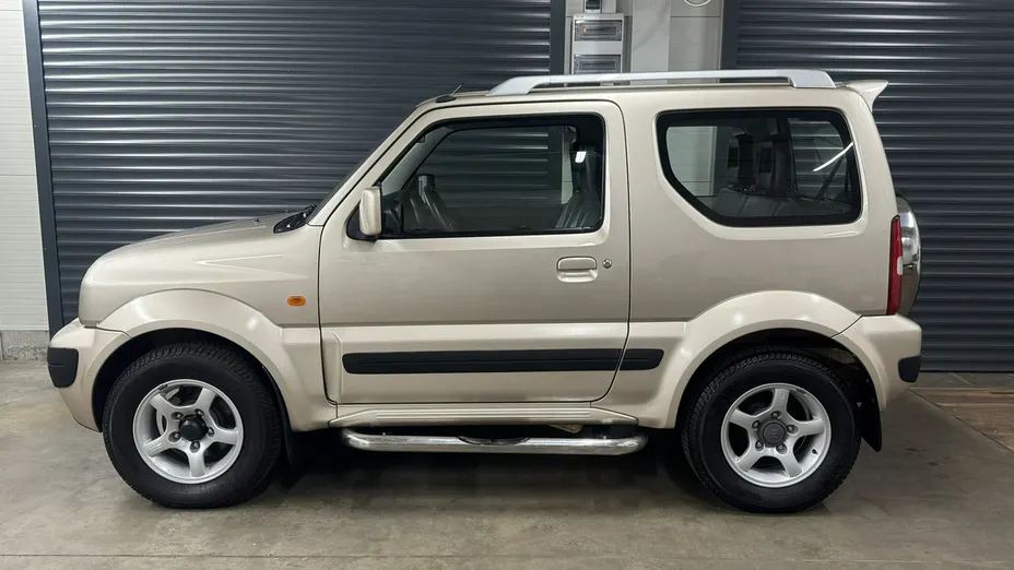 SUZUKI Jimny -