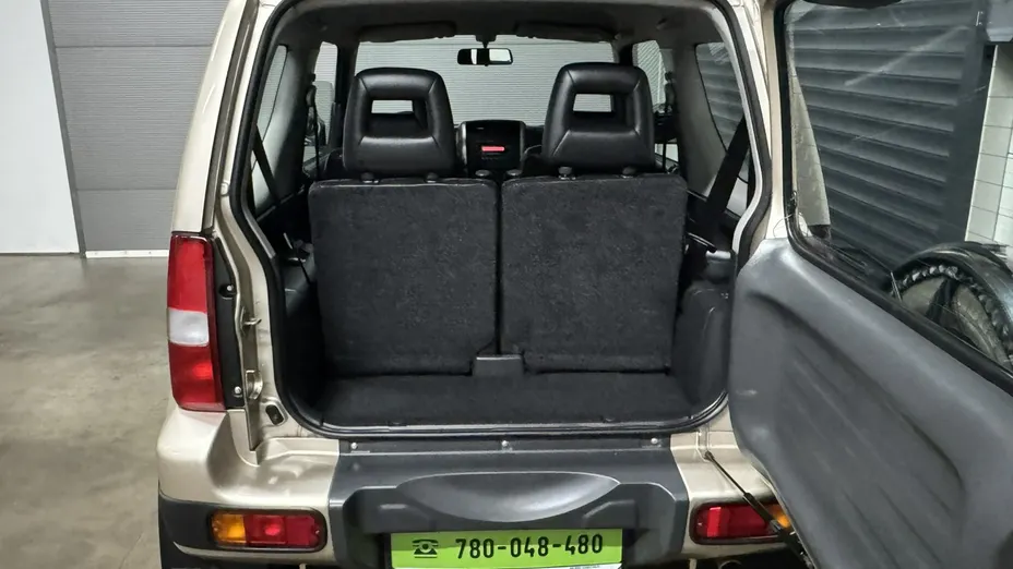 SUZUKI Jimny -