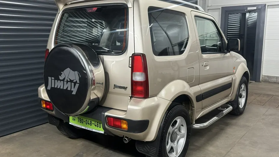 SUZUKI Jimny -