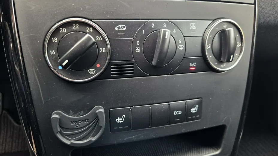 MERCEDES-BENZ A Klasa -