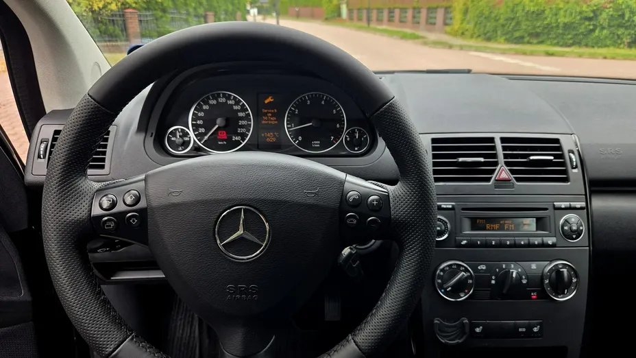 MERCEDES-BENZ A Klasa -