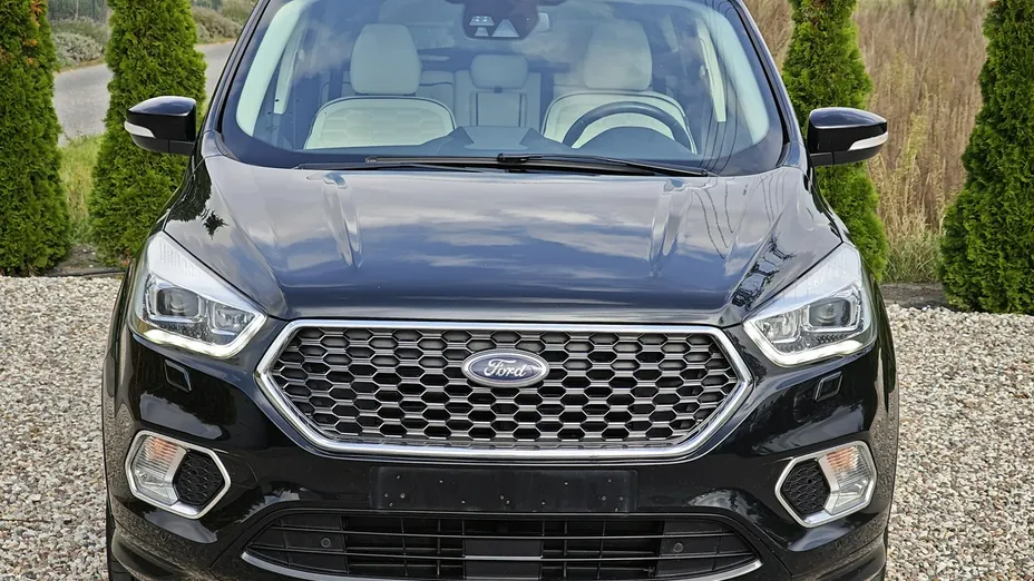 FORD Kuga -
