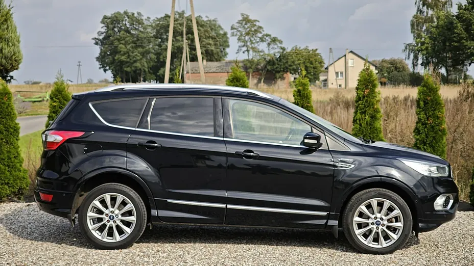 FORD Kuga -